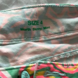 Lilly Pulitzer jeans beautiful colors. Like new